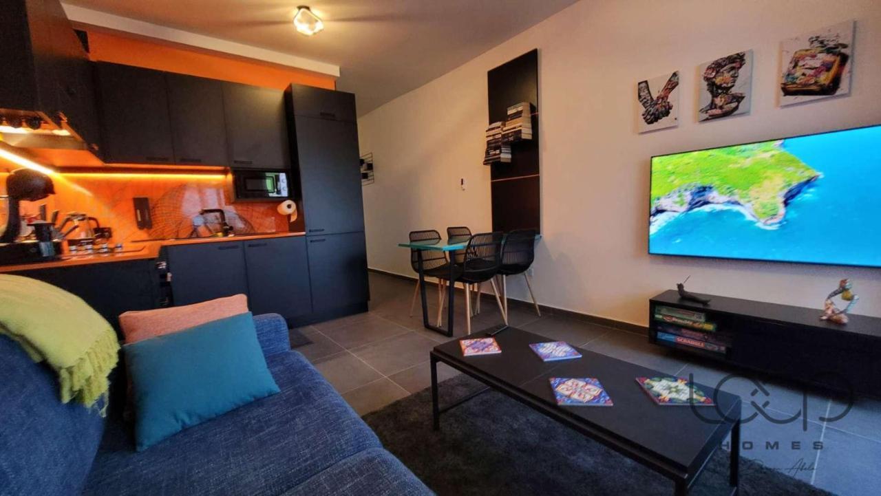 Modern - 50 M From Sea - Free Wi-Fi - Super Cool - Terrace - Fully Air-Conditioned San Pawl il-Baħar Eksteriør billede