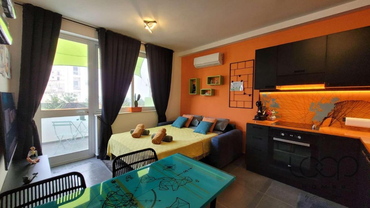 Modern - 50 M From Sea - Free Wi-Fi - Super Cool - Terrace - Fully Air-Conditioned San Pawl il-Baħar Eksteriør billede